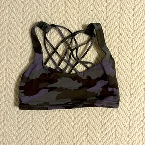 Lululemon Free to be wild sports bra in camo